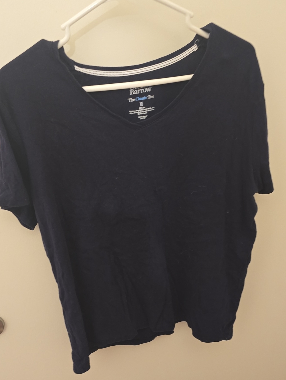 Barrow Navy V-Neck Tee